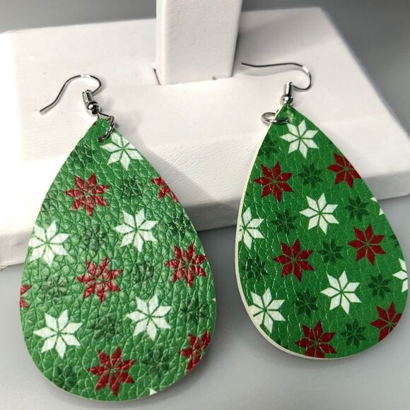 Snowflake Green PU Leather Teardrop Earrings - Picture 3 of 5